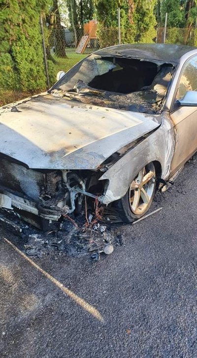 Poškodené vozidlo ZV817DA