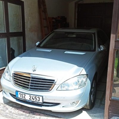Krádež vozidla 1SZ2453