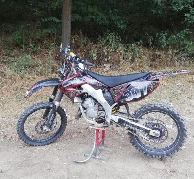 Krádež motorky 