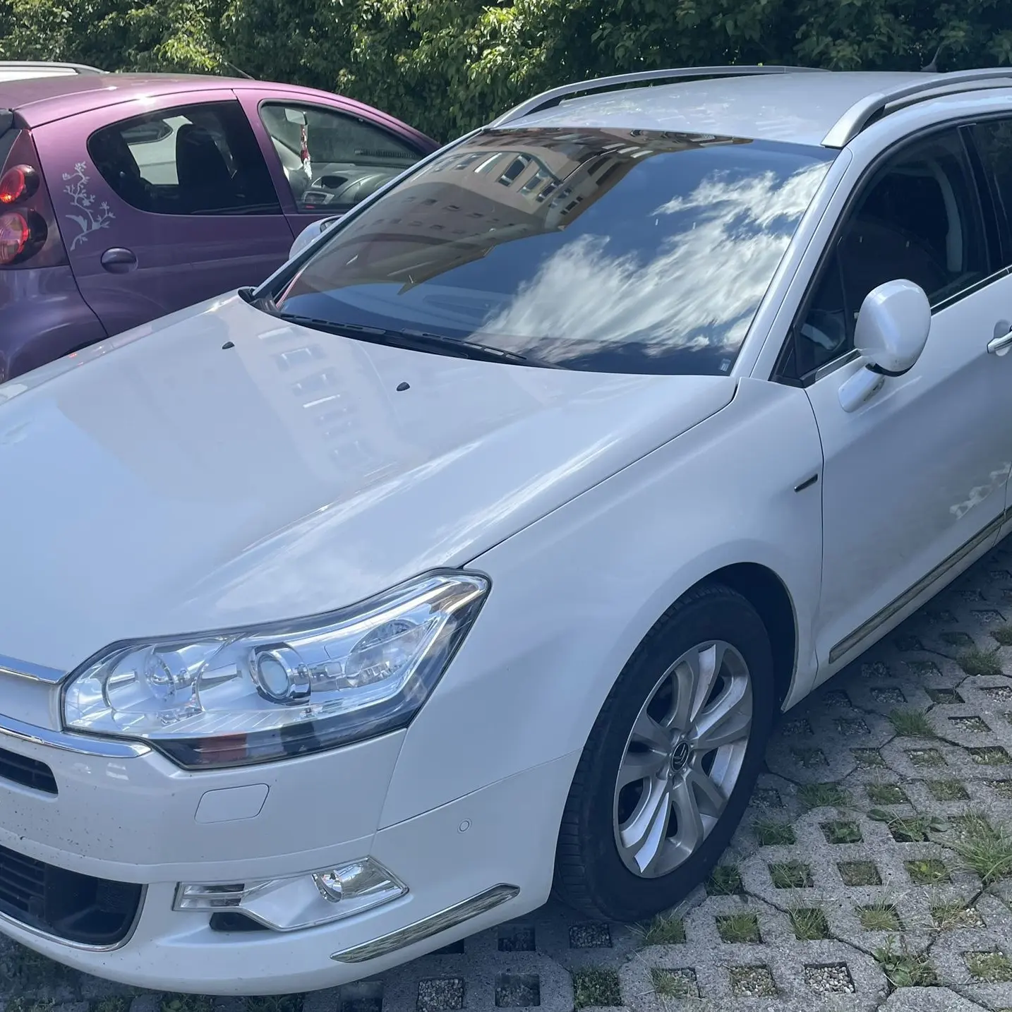 Pátranie po vozidle SC977EV