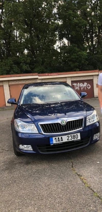 Krádež vozidla 1AA2380