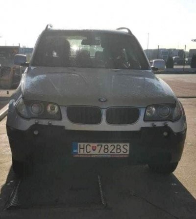 Krádež vozidla HC782BS