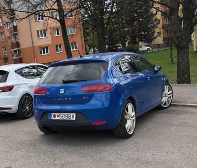 Krádež VOZIDLA DK589BV