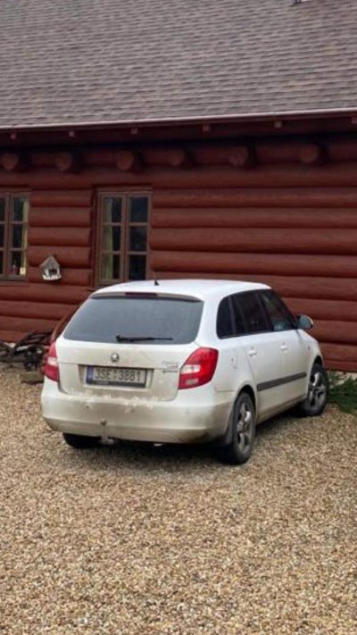 Krádež vozidla 3SE3881