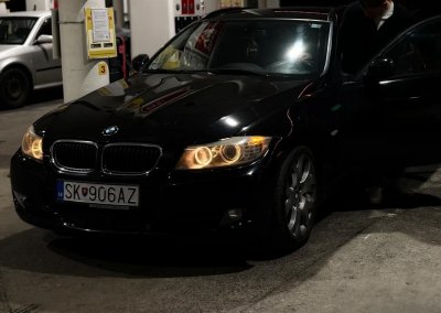 Krádež vozidla SK906AZ