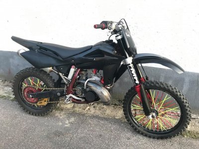 KRÁDEŽ MOTORKY 5C5277