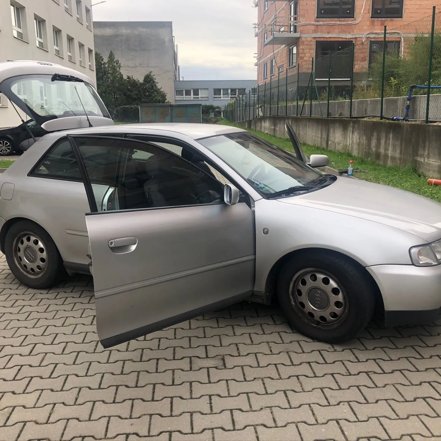 Krádež vozidla BT827FY