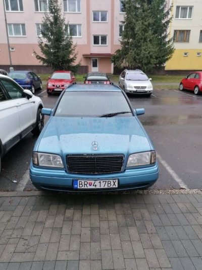 Neprepisane vozidlo BR417BX
