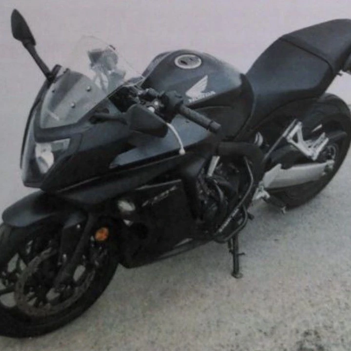 Krádež motorky W3UXS