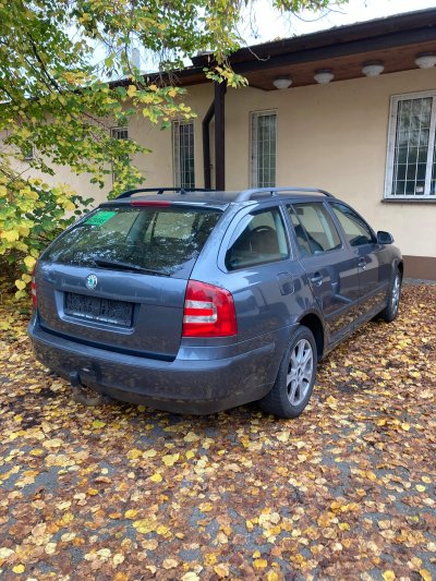 Krádež vozidla TMBHS61Z282138779