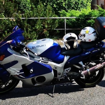 Krádež motorky 8S1007