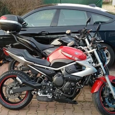 Krádež motorky 4J9921