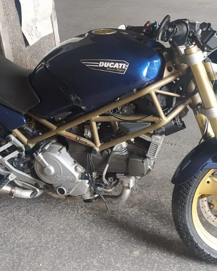 Krádež motorky BA645BI