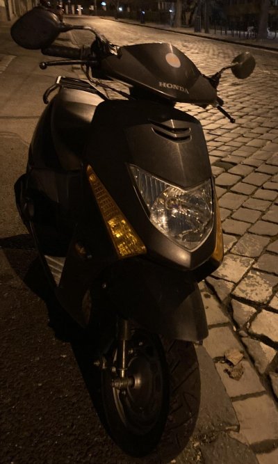 Krádež motorky NR394AO