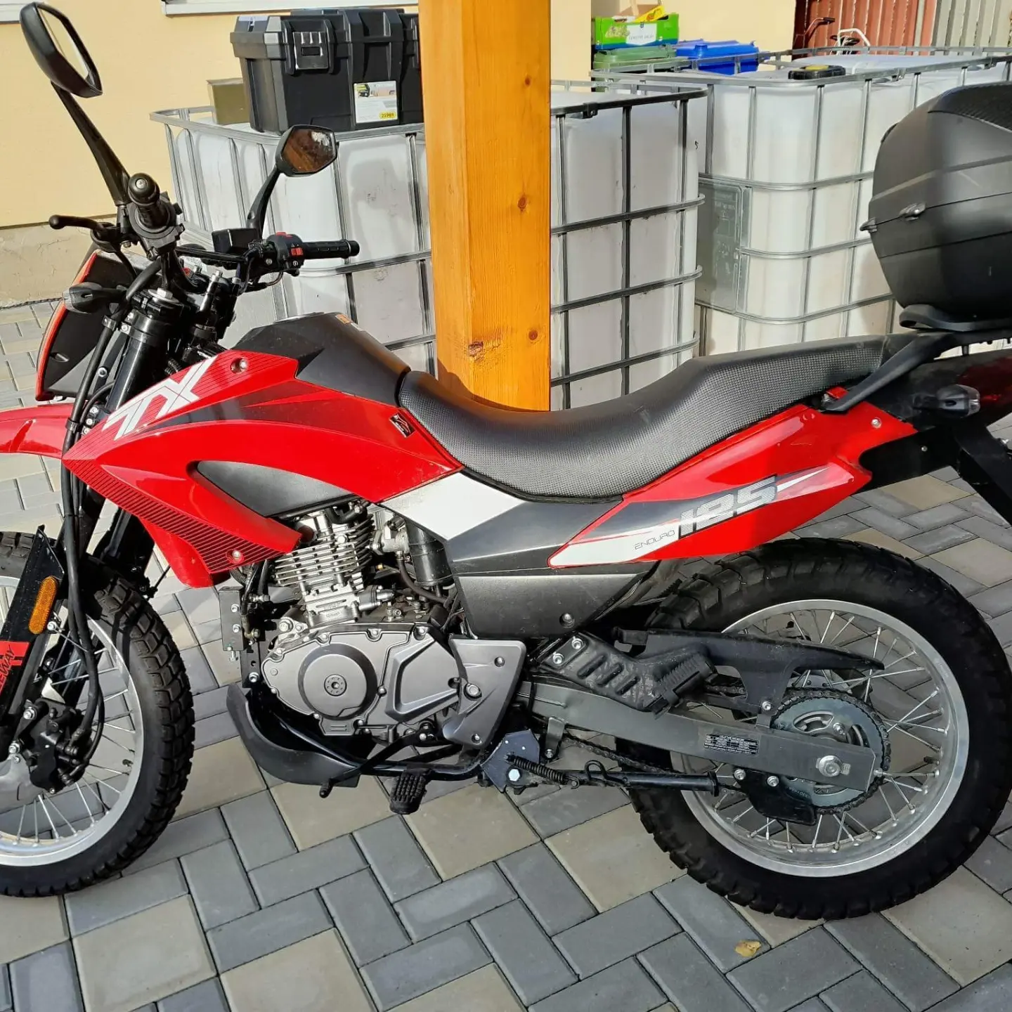 Krádež motorky MA398FA