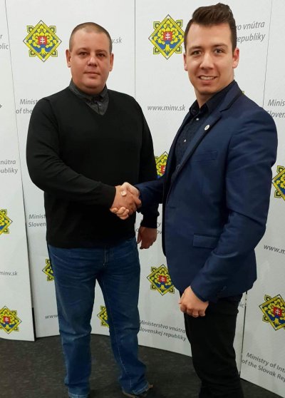 Vedenie polície potvrdilo spoluprácu z HAKA 