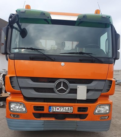 Krádež vozidla BT774AB