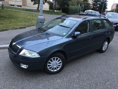Krádež VOZIDLA 7AV8058