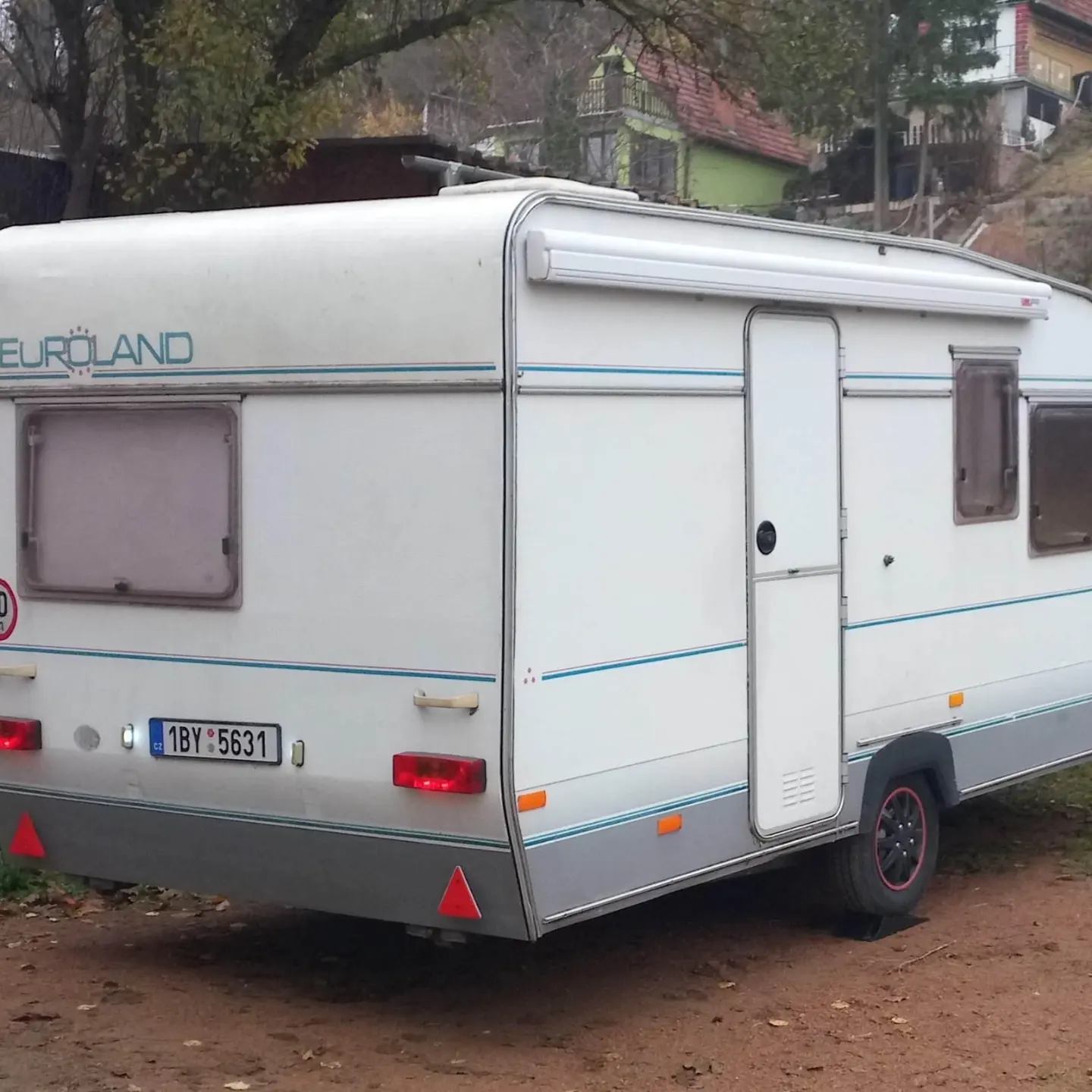 Krádež obytného privesneho vozika 1BY5631