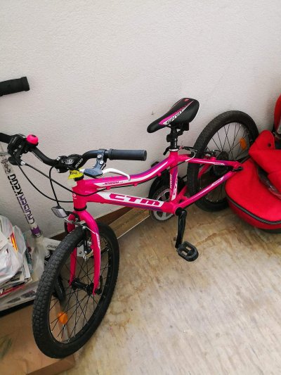 KRÁDEŽ bicykla 