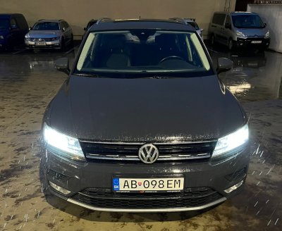 Krádež vozidla AB098EM