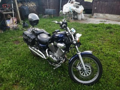 Krádež motorky 2L8653