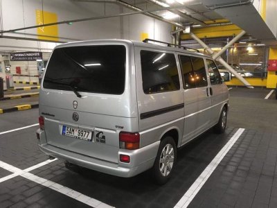 KRÁDEŽ VOZIDLA 5AM9977