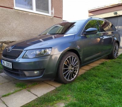 Krádež vozidla 7M40069