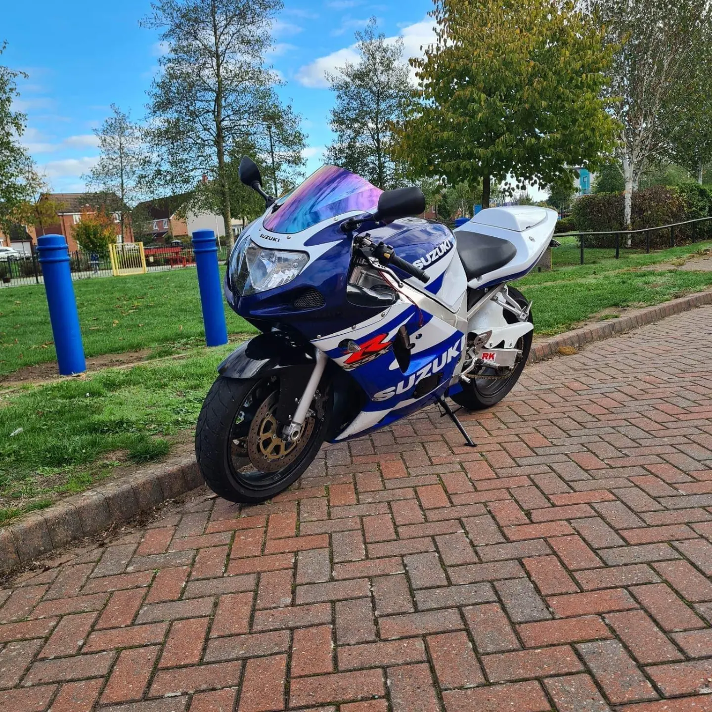Krádež motorky AV02RGX