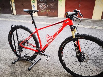 KRÁDEŽ bicykla